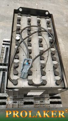 Baterai traksi asam timbal yang disesuaikan Baterai 48V 600Ah Untuk truk forklift HELI CPD20 Dengan colokan REMA160