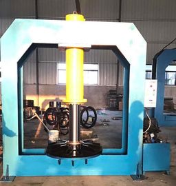 Desain kompak TP120 Mesin Pencet Ban Forklift 380V dengan Sertifikasi CE untuk Ban Solid Industri