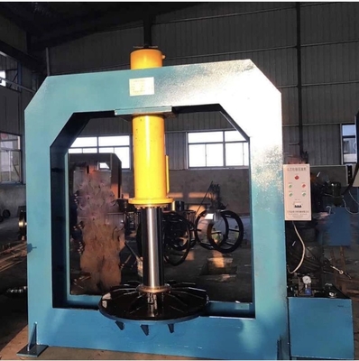 11KW Motor 25Mpa Forklift Ban Pencet Mesin Kerangka Jenis Struktur 300 Ton
