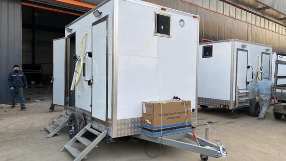 Dua-Stand Jalan Fittings Baik Toilet Disesuaikan Movable Trailer Shower Toilet Tersedia Dijual