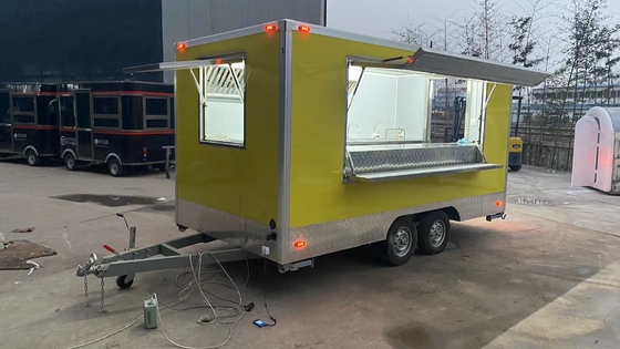 Harga terjangkau BBQ jalanan Warna makanan Murah Makanan Van Trailer Hot Dog Hamburger Pizza Food Truck dengan dapur lengkap