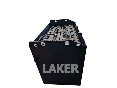 48V/D-700 Model Baterai Traksi Truk dan awet untuk pengisian motor teknologi asam timbal atau lithium-ion