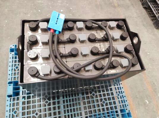 4HPZS620 24V 620Ah Baterai Traksi Hidup Siklus Panjang pemeliharaan reguler CE