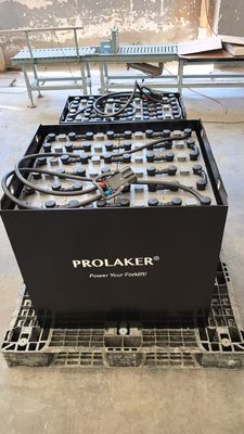 Baterai Traksi Forklift Asam Timbal 48V 600Ah Perawatan Rendah