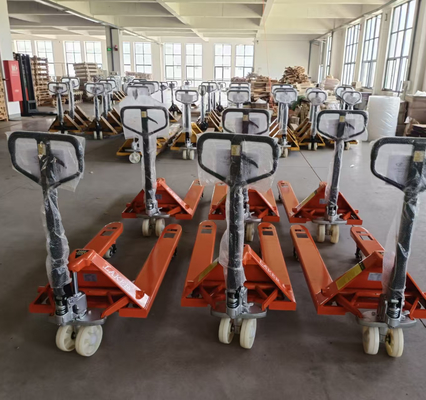 Truk pallet tangan 3 ton dengan roda nilon ganda untuk penanganan bahan gudang 3000kg