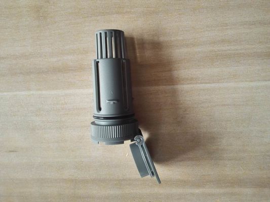Tutup Pengisian Steker Ventilasi Keranjang Baterai Forklift Ukuran L yang Dipatenkan Sertifikasi CE Tahan Lama